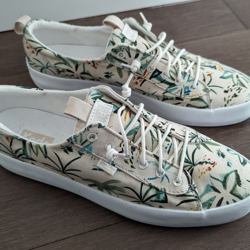 Keds - women's size 9